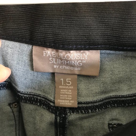 CHICO'S sz 1.5 Regular / US 10 Fabulously Slimming Stretch Straight Leg Jeans - Picture 3 of 4